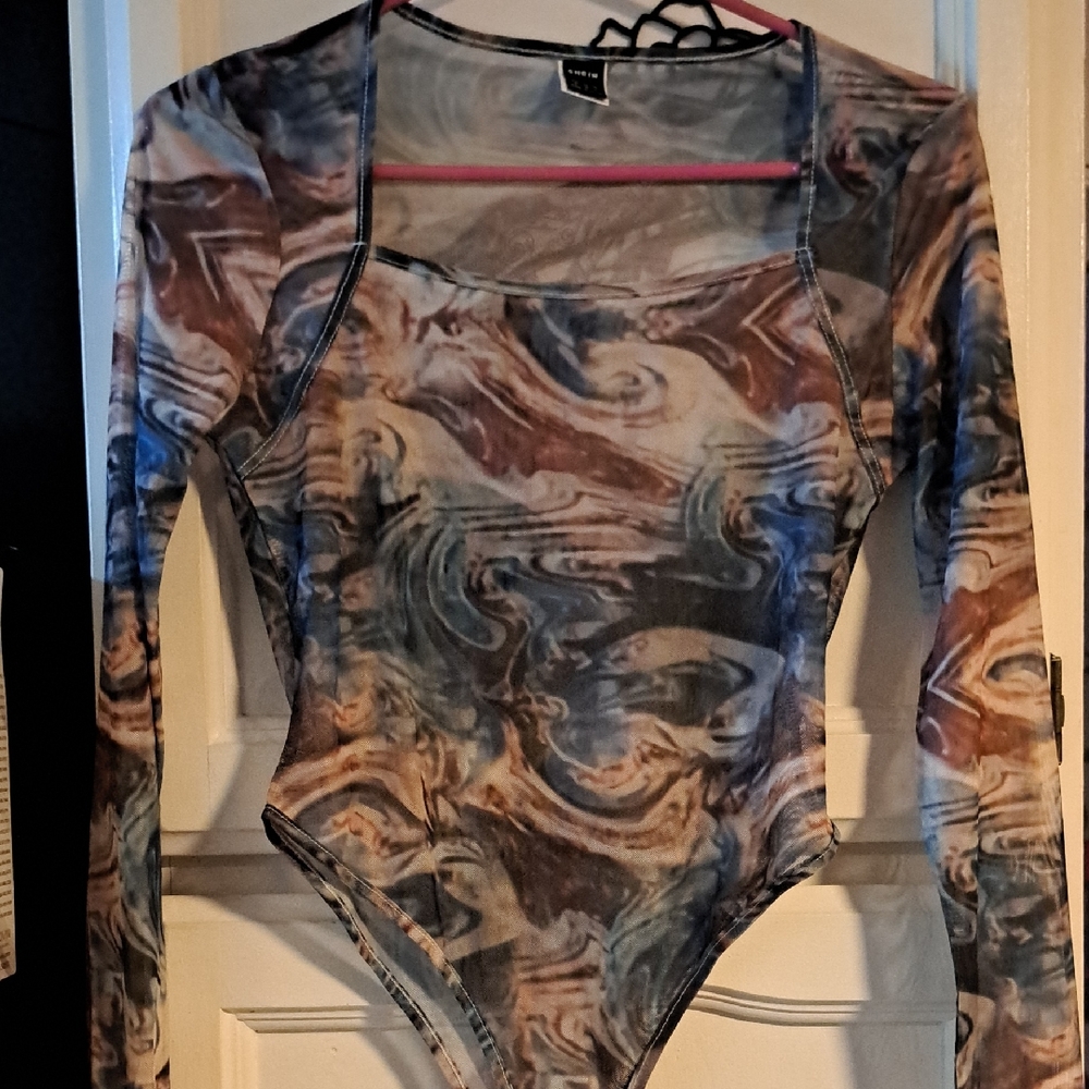 SHEIN Multicolor Swirl Long Sleeve Bodysuit